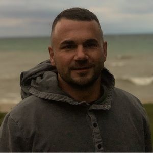 Meet your Posher, Nicholas